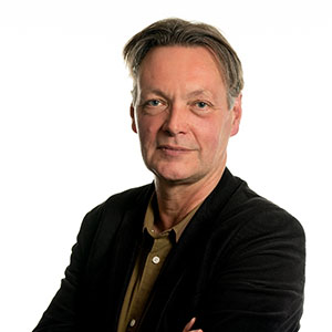 Dr. Gabri van der Pluijm